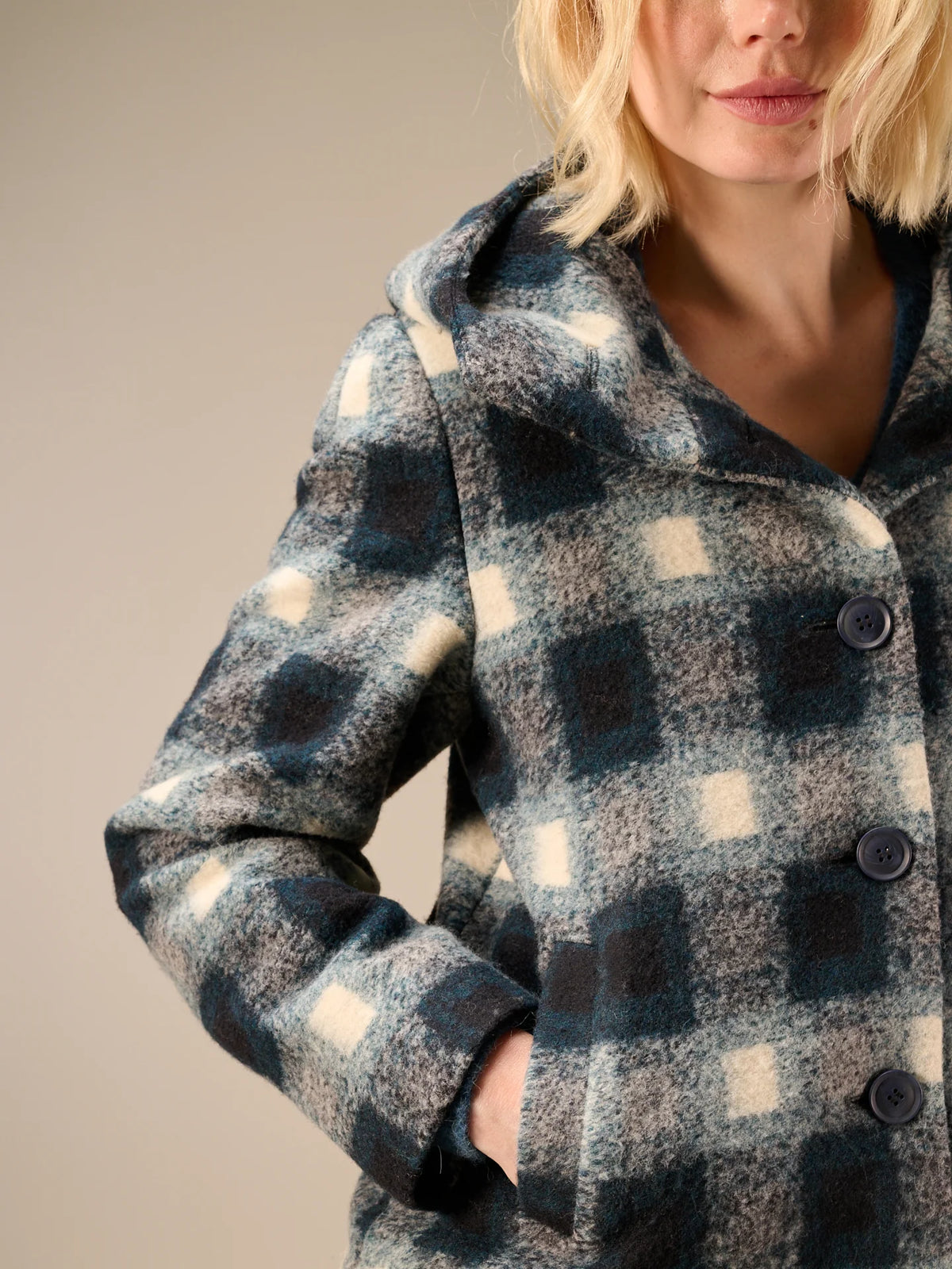 NIle Plaid Coat