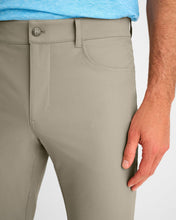 Load image into Gallery viewer, Johnnie-O Cross Country Prep Performance Pant