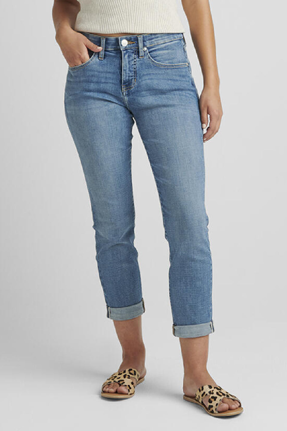 Jag Jeans Carter Mid Rise Girlfriend Jeans (Mid Vintage Wash)