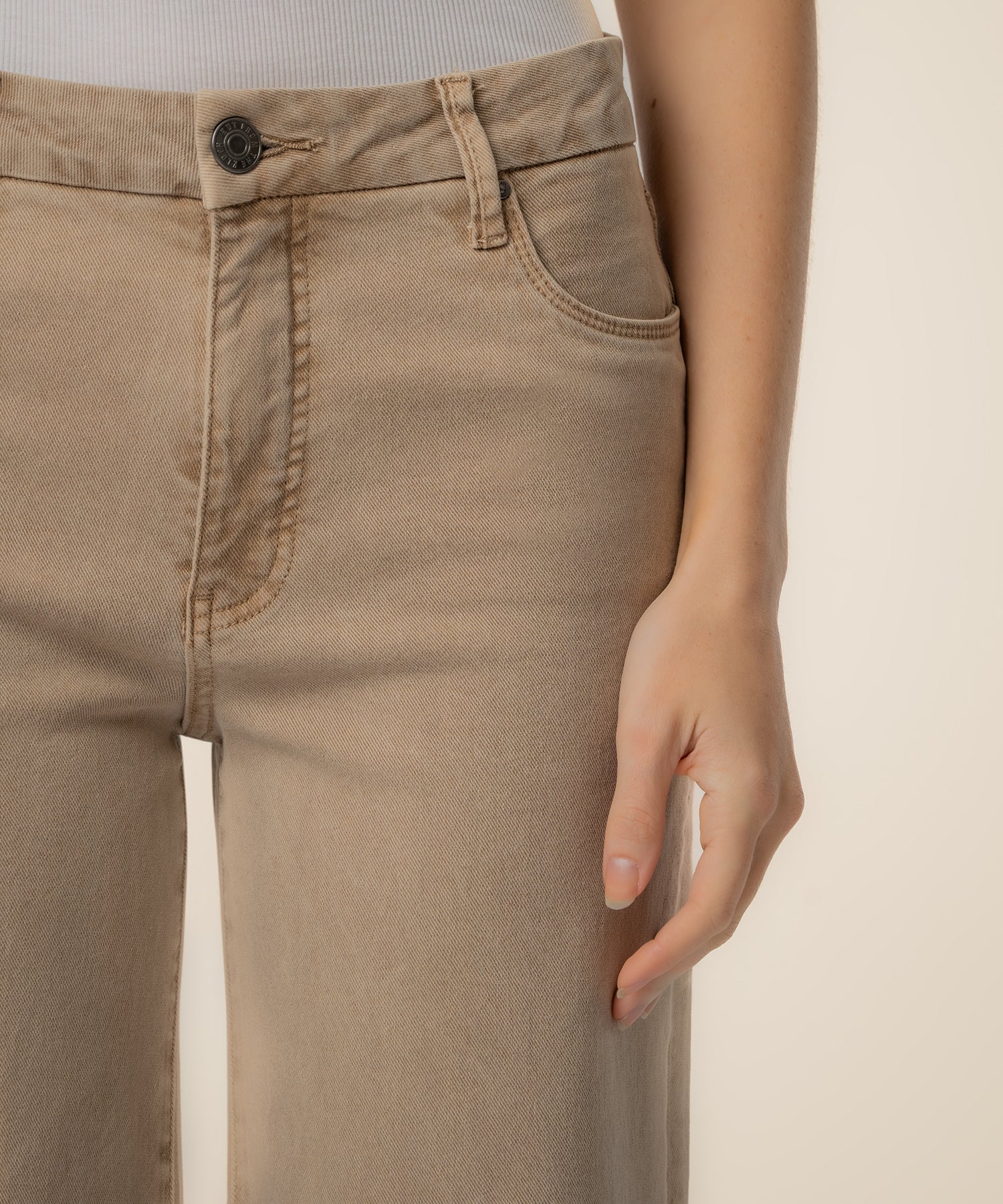 Kut From The Kloth Meg High Rise Wide Leg Jeans (Chai)