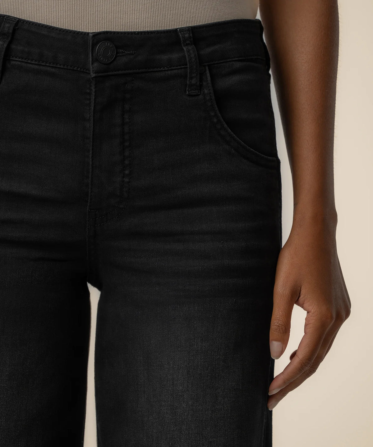 Kut From The Kloth Jodi High Rise Scoop Pocket (Luscious)