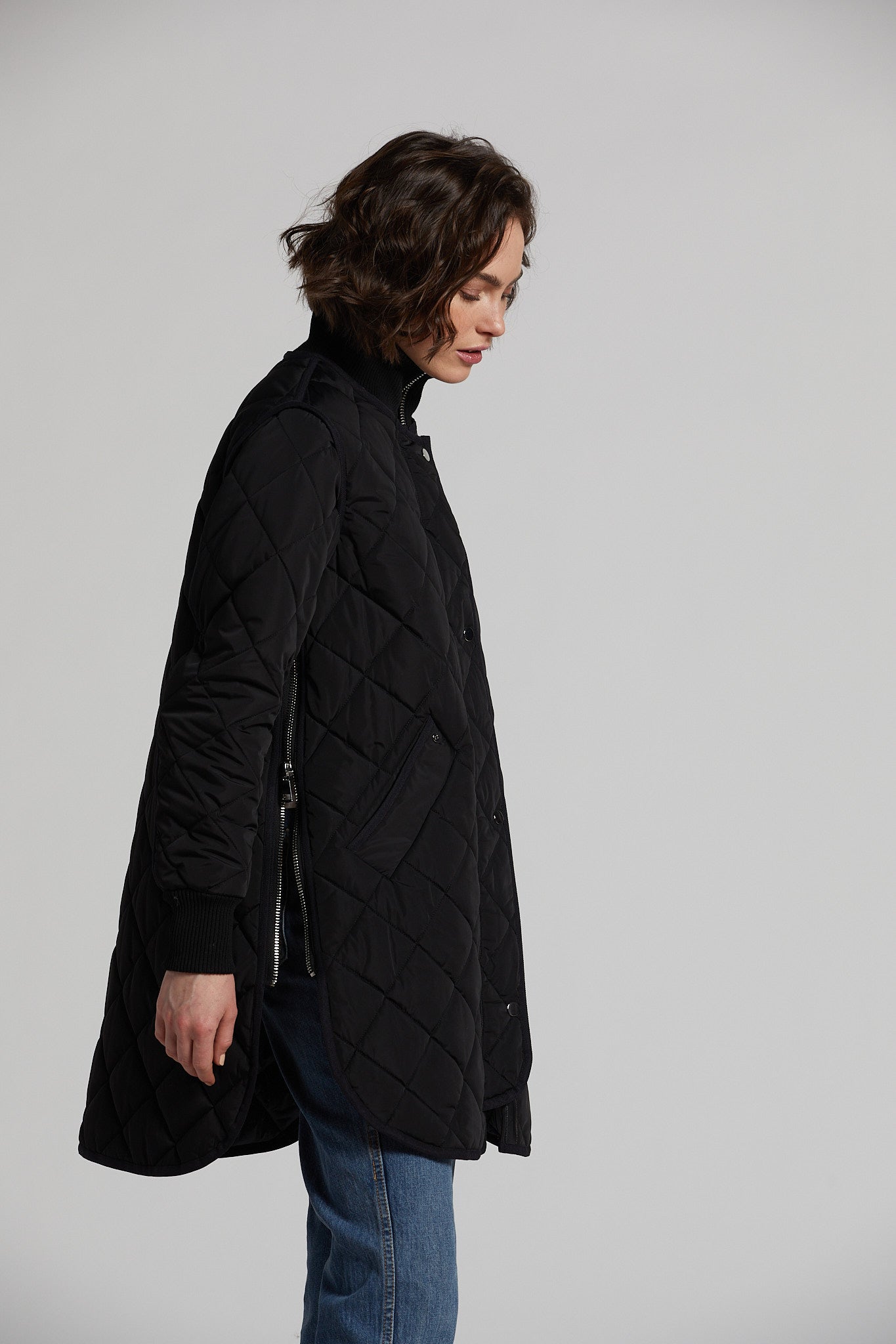 Adroit Atelier Libby Quilted Barn Coat
