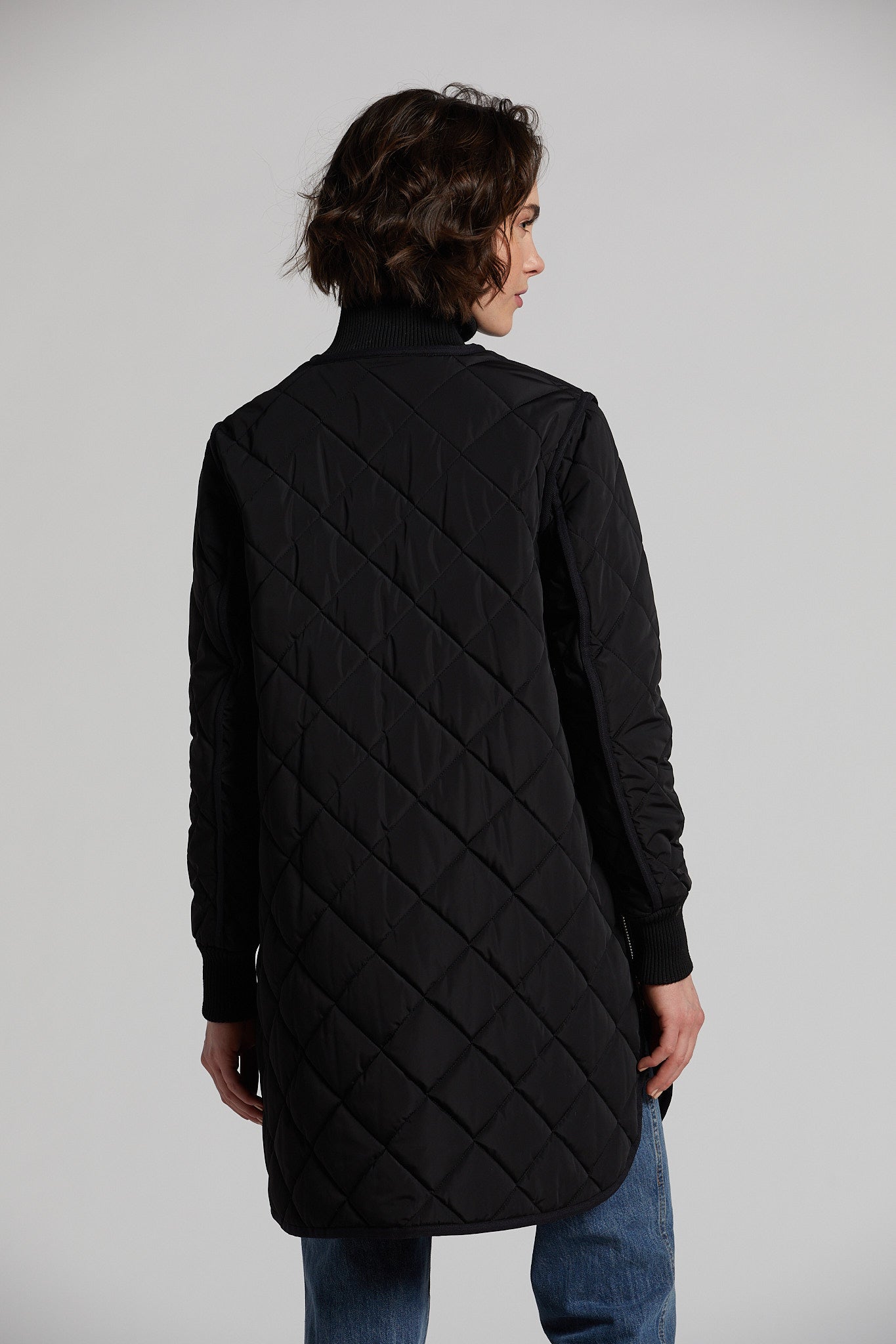 Adroit Atelier Libby Quilted Barn Coat