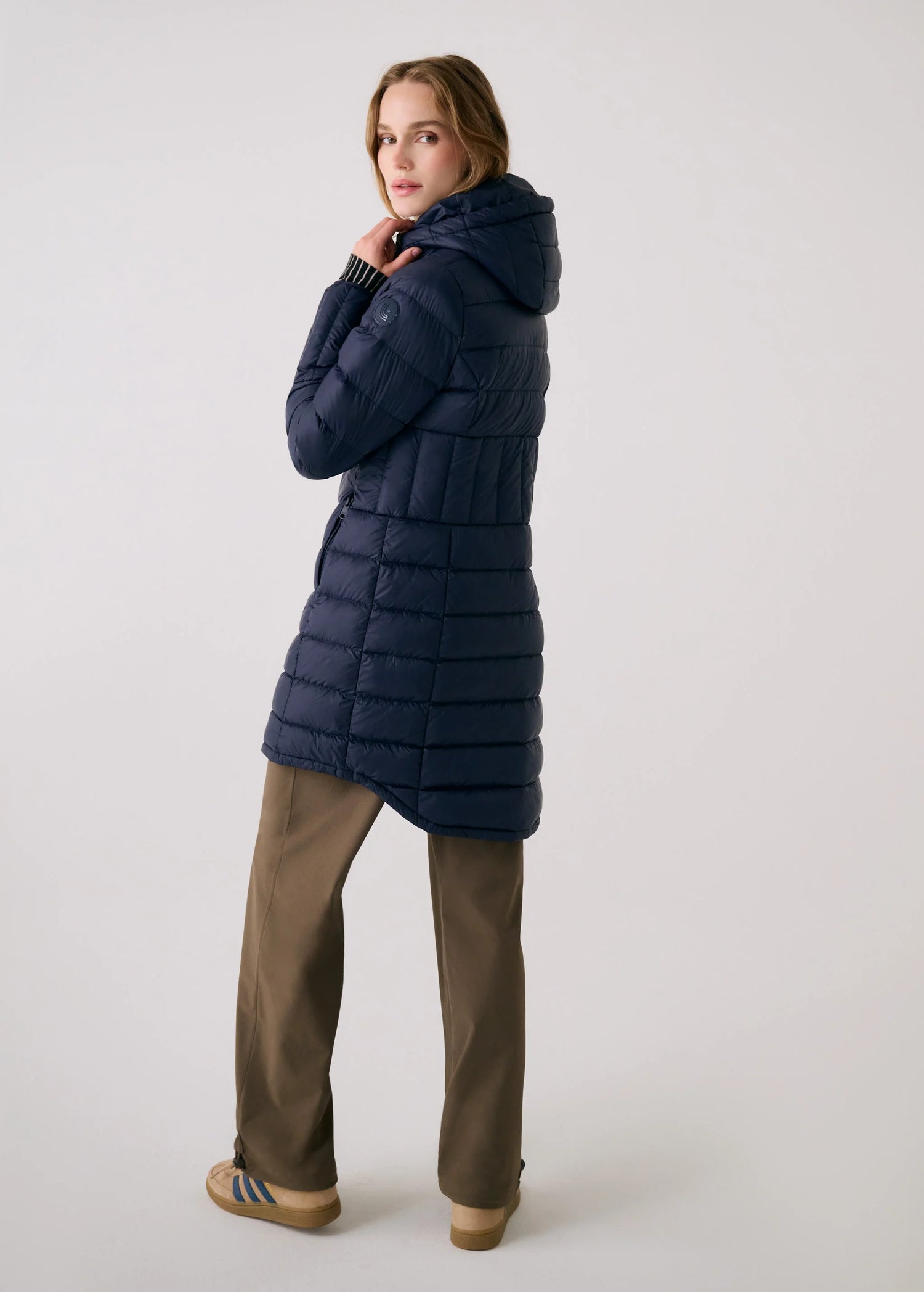 🇨🇦 Lolë Claudia Lightweight Down Jacket