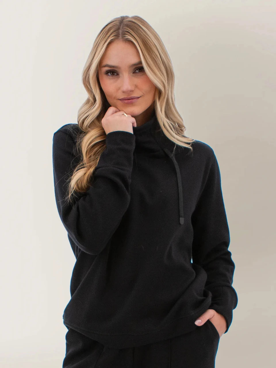 Aventura Dog Walker Top