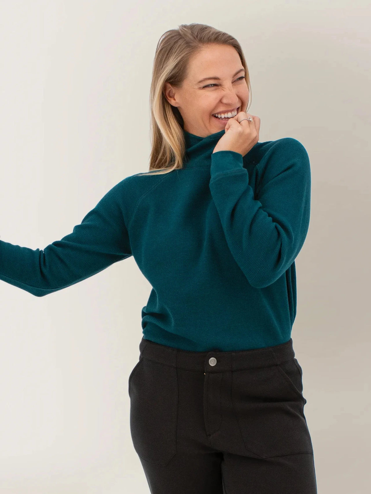 Aventura Tiffi Cowel Neck Top
