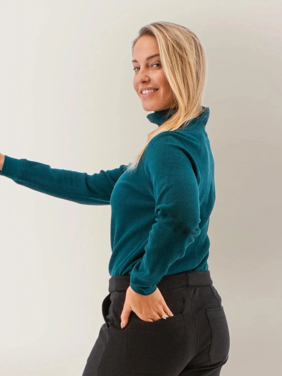 Aventura Tiffi Cowel Neck Top