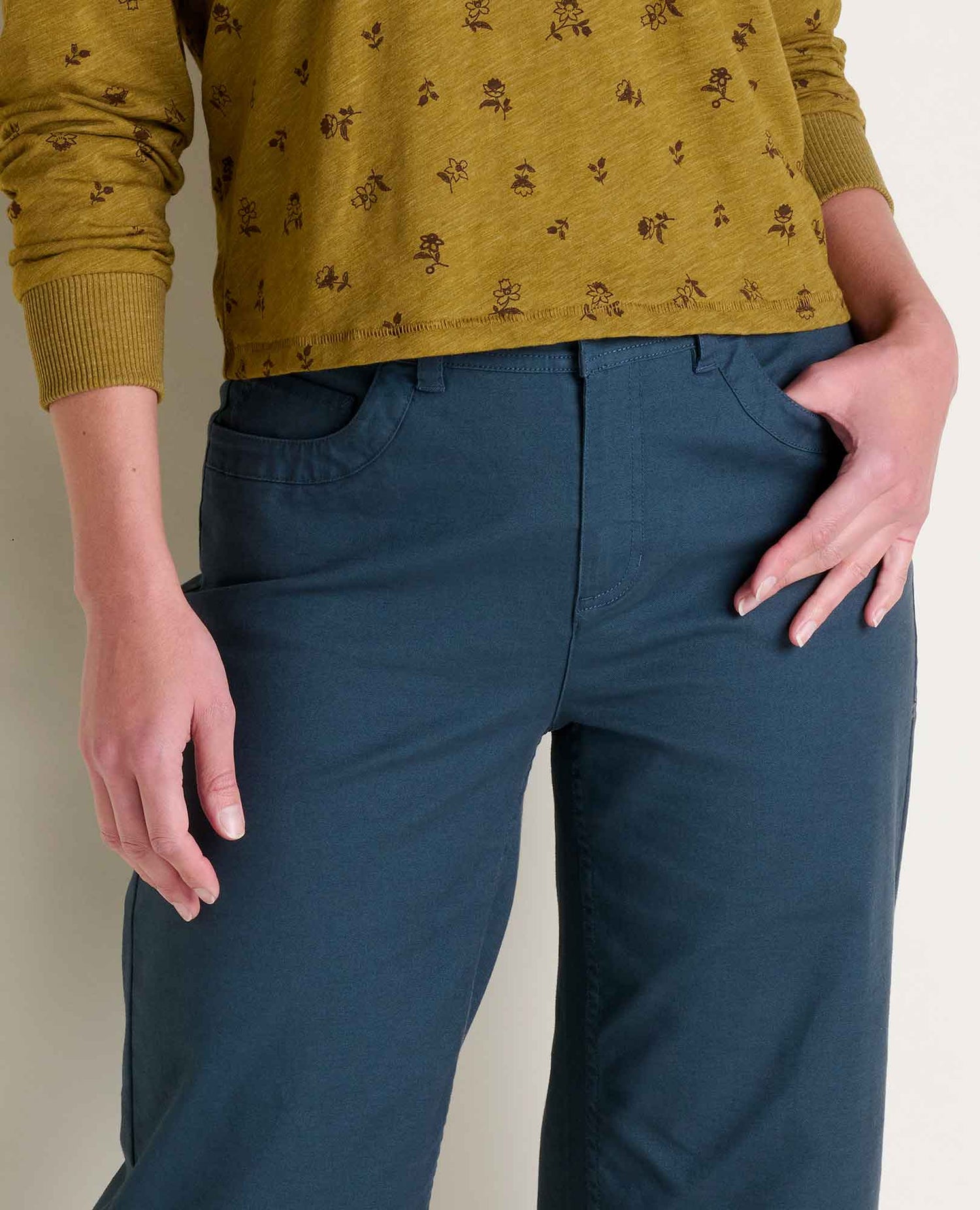 Toad & Co Earthworks Wide Leg Pant