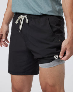 Vuori Kore 7" Lined Short