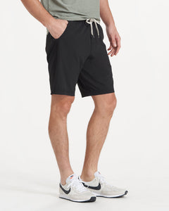 Vuori Kore 9" Lined Short