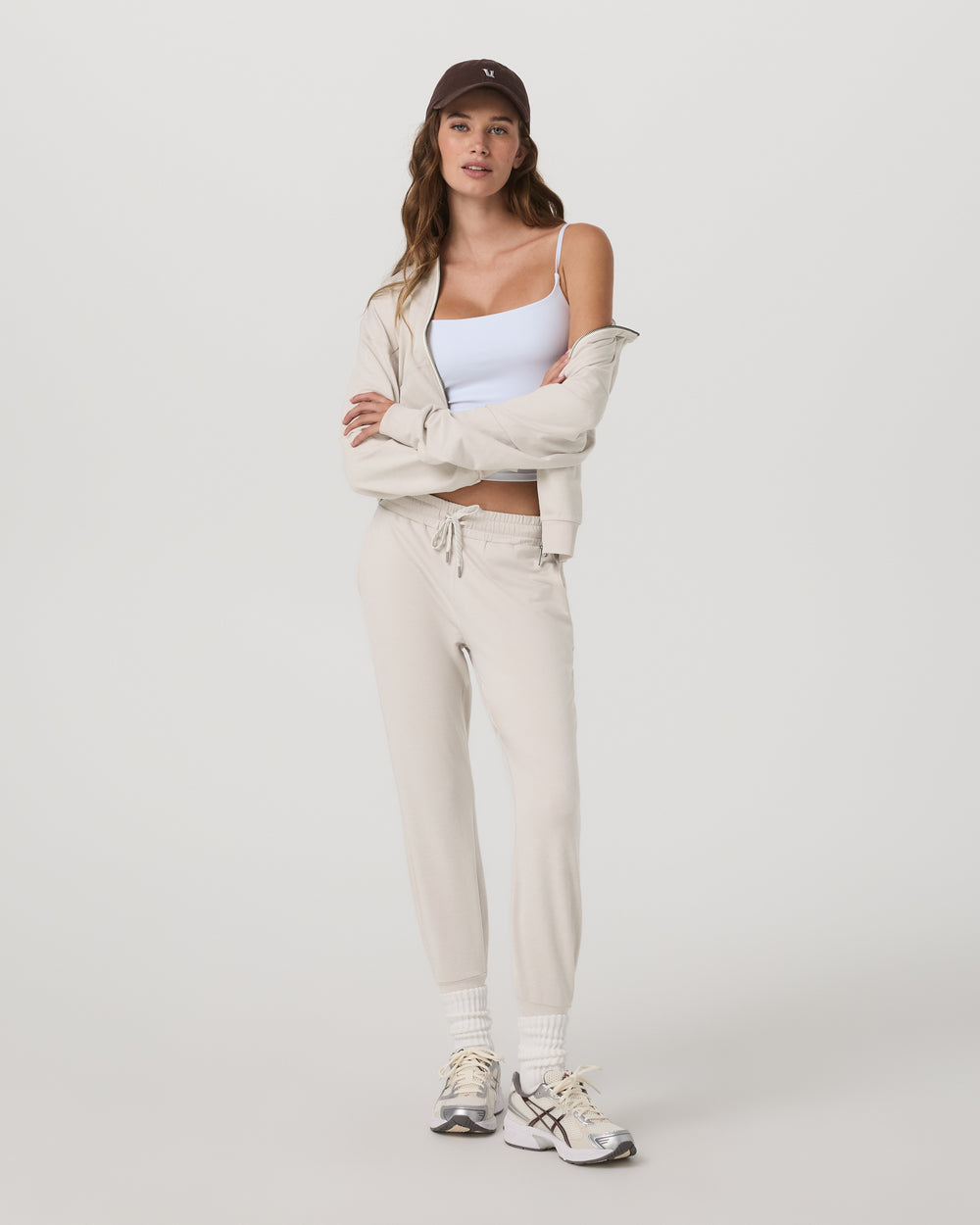 Vuori Performance Jogger LONG (Ecru Heather)