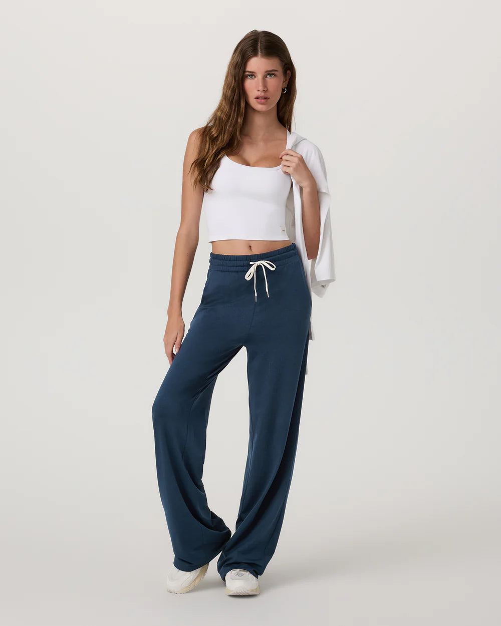 Vuori Halo Essential Wide Leg Pant