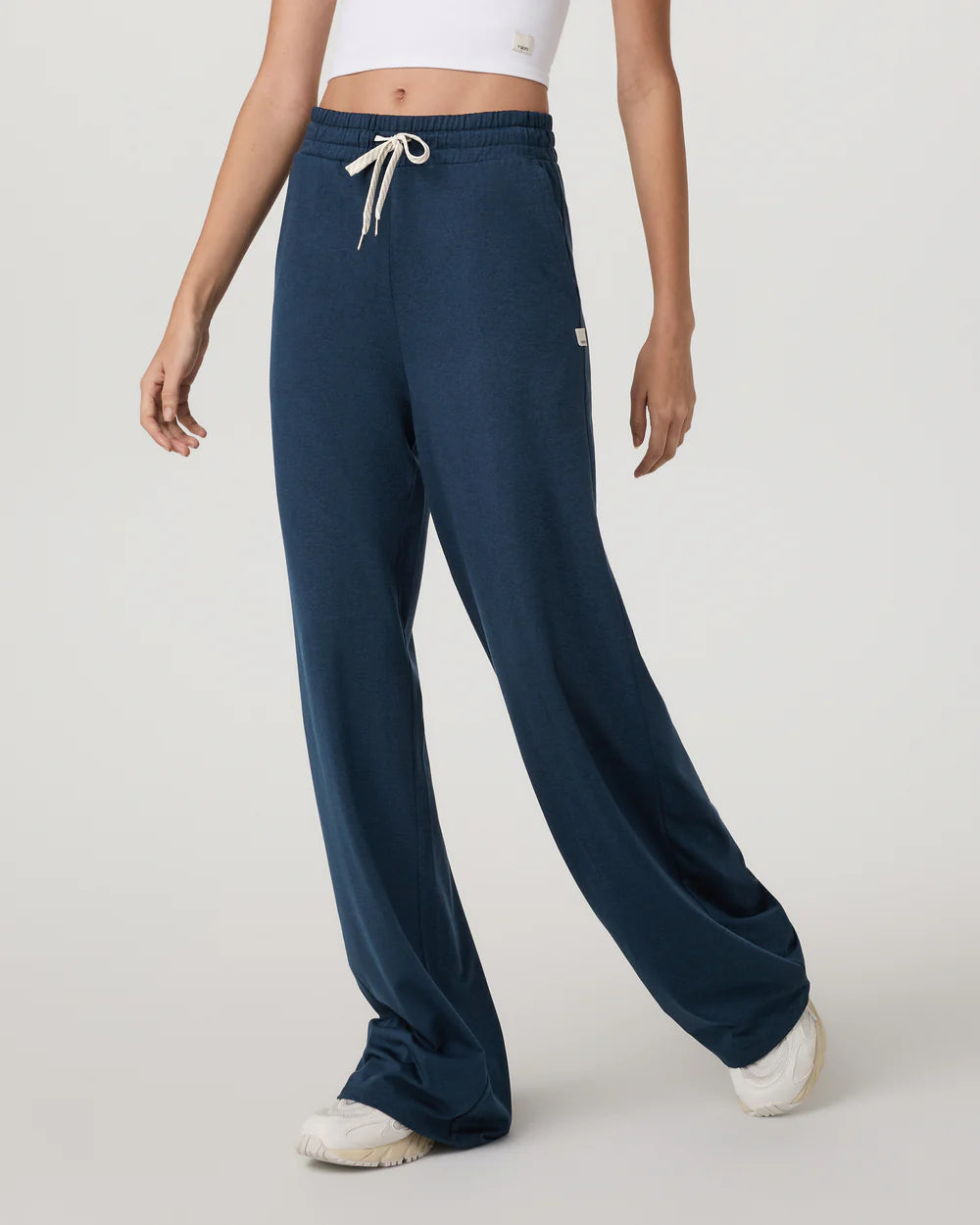 Vuori Halo Essential Wide Leg Pant