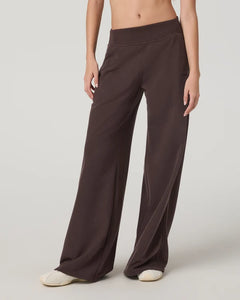 Vuori Sedona Midrise Wideleg Sweatpant