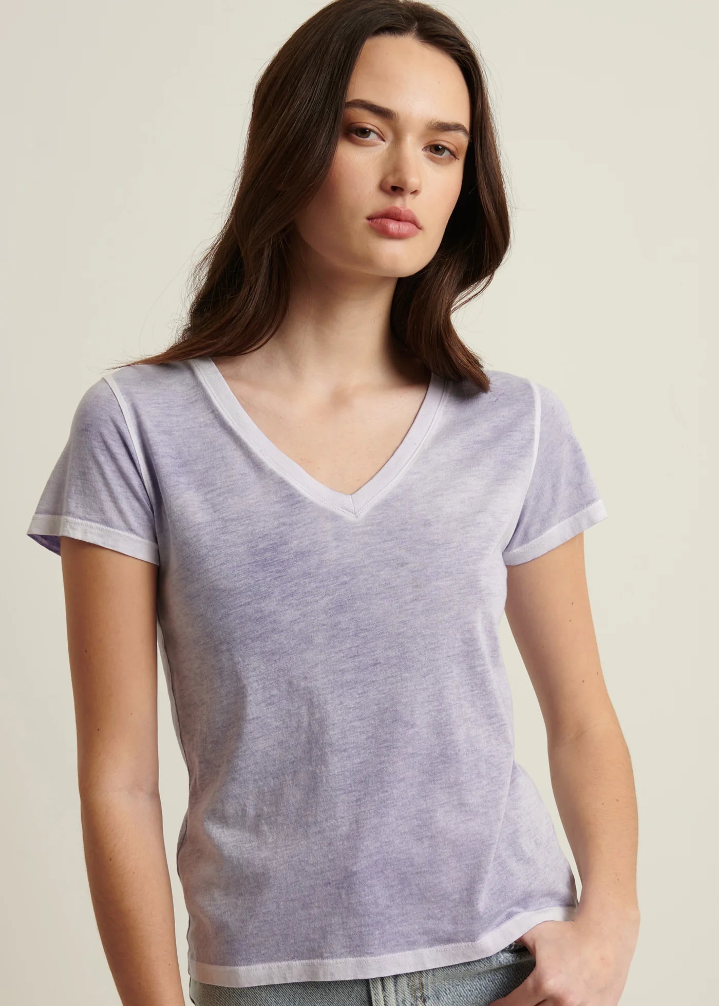 🇨🇦 Patrick Assaraf Reverse Spray Lightweight Pima Cotton V-Neck T-Shirt