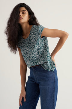 Seasalt Garden Gate Top