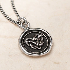 🇨🇦Pyrrha "Love Knot" Talisman Necklace with 18" Fine Curb Chain (1.5mm)