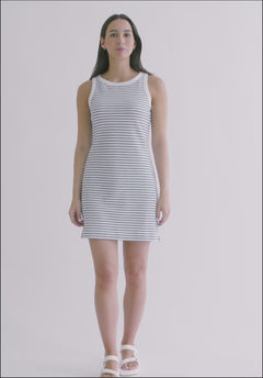 🇨🇦 Fig Hampton Sleeveless Dress