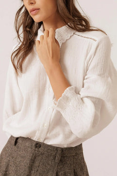Indi & Cold Cotton Gauze Collared Blouse