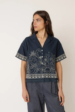 Indi & Cold Contrast Embroidery Shirt