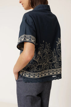 Indi & Cold Contrast Embroidery Shirt