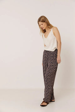 Indi & Cold Flowy Block Print Pant