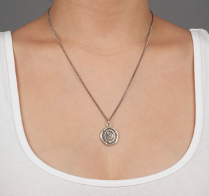Pyrrha Selflessness Necklace N1368-18